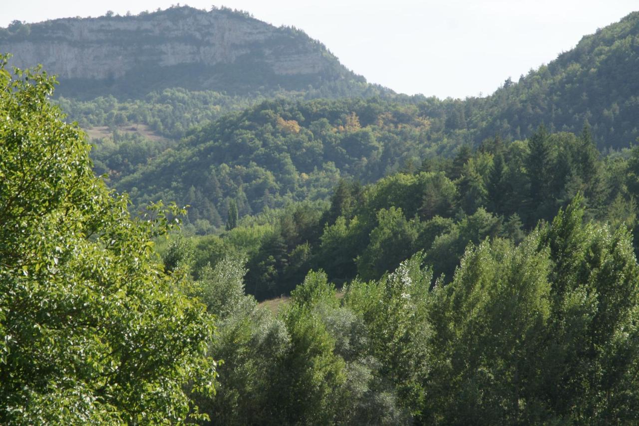 Chambre D'Hotes Le Cascadou Banassac Kültér fotó
