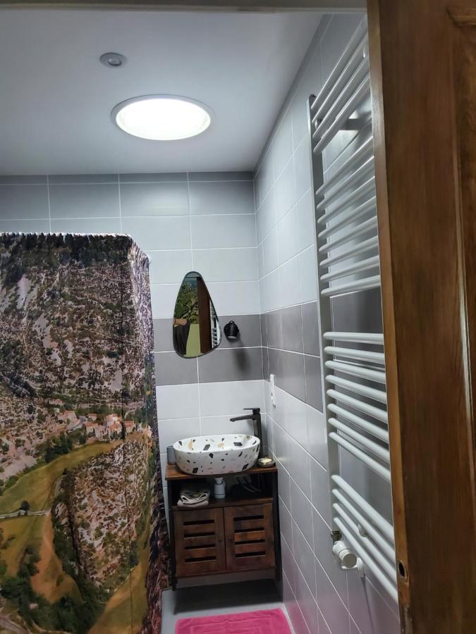 Chambre D'Hotes Le Cascadou Banassac Kültér fotó